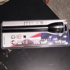 LED Flashlight - Black